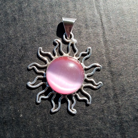 Vintage Jewelry - 🚫SOLD🚫sterling 925 sun pendant pink cat eye Vintage Jewelry - 🚫SOLD🚫sterling 925 sun pendant pink cat eye